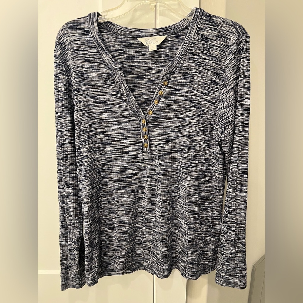 Market & Spruce Long Sleeve Henley Top size xl